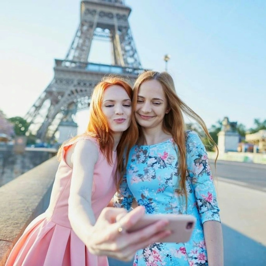 Torre Eiffel: biglietto d'ingresso + accesso al vertice con ascensore